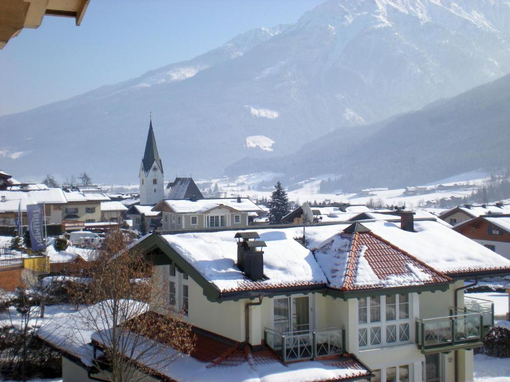 Haus Schwaighofer Daire Neukirchen am Großvenediger Dış mekan fotoğraf